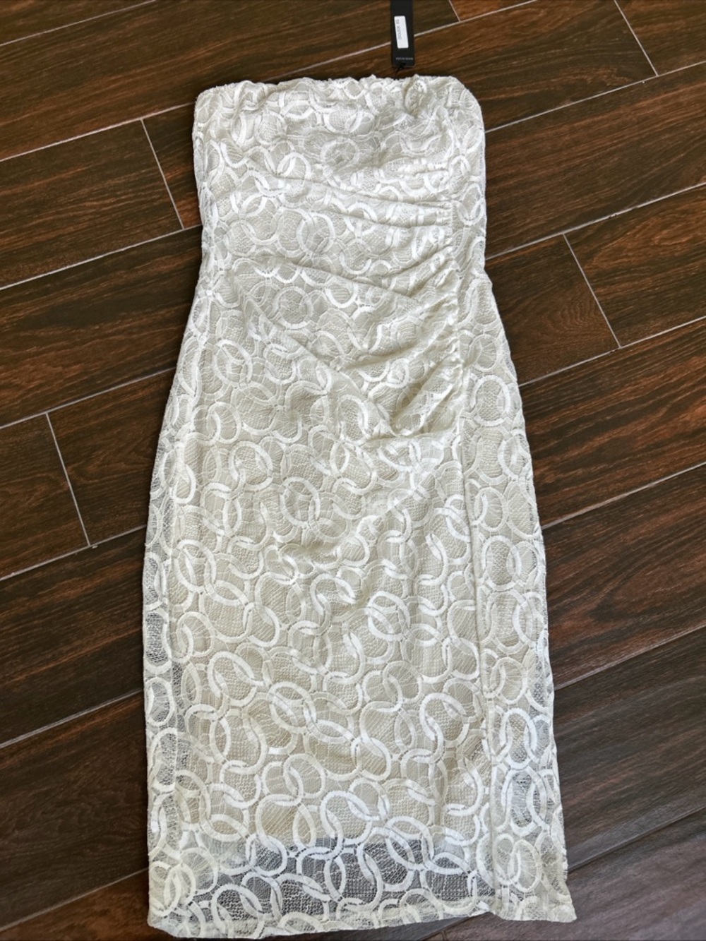 NWT Elana Kattan Ivory Lace Over Beige Circular Pattern Tube MIDI Dress Size XS